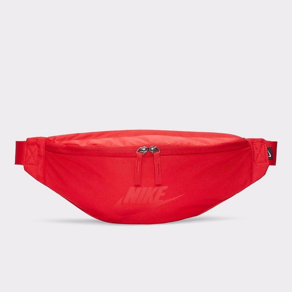 nike sportswear heritage fanny pack